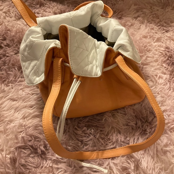 Paolo Masi Tan Leather Flower Purse- Designer Italian - Picture 1 of 7